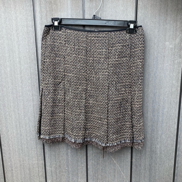 Elie Tahari Wool Blend Skirt‎ Lined - Picture 9 of 10